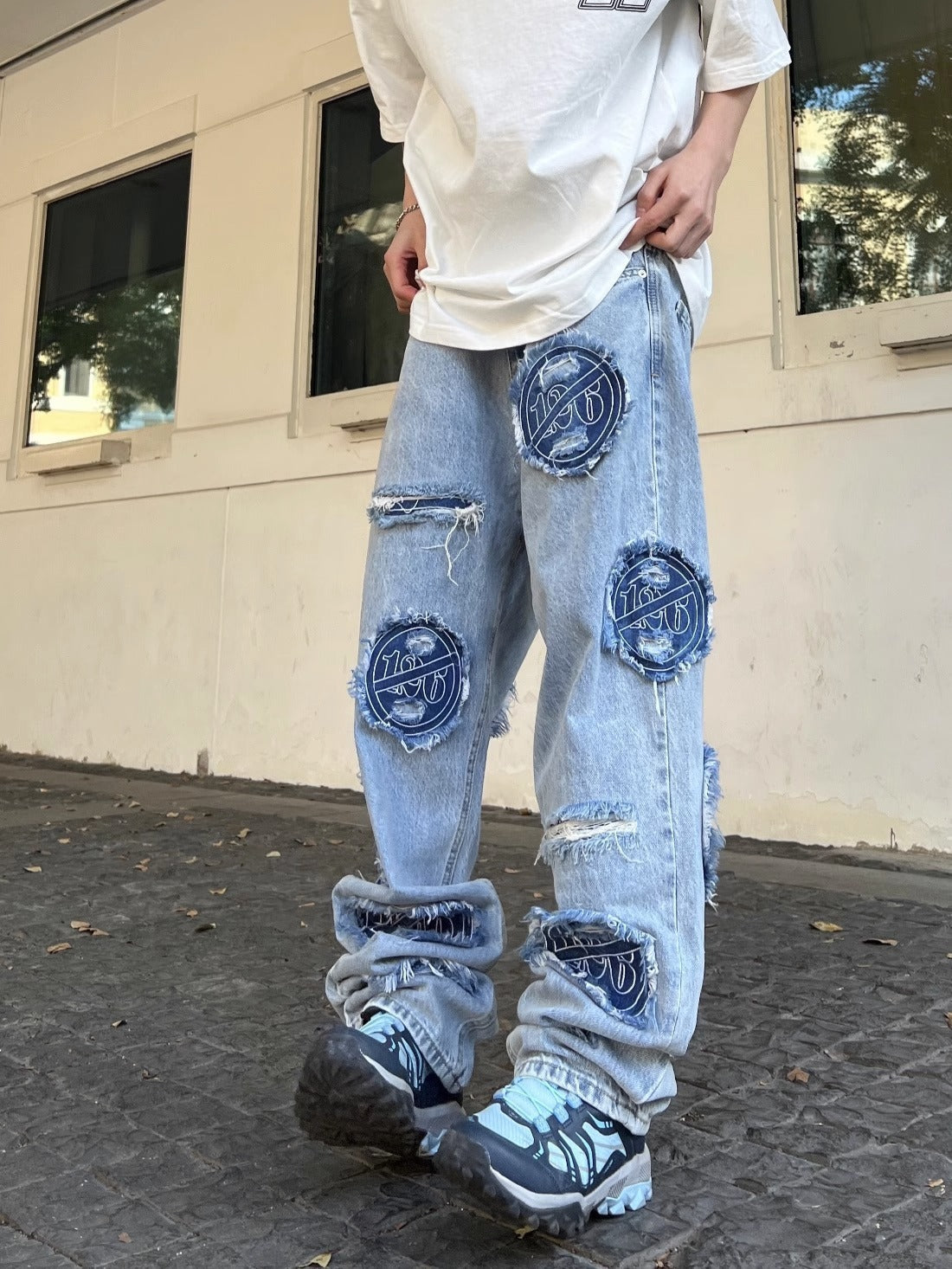 American Retro Washed Ripped Jeans For Men