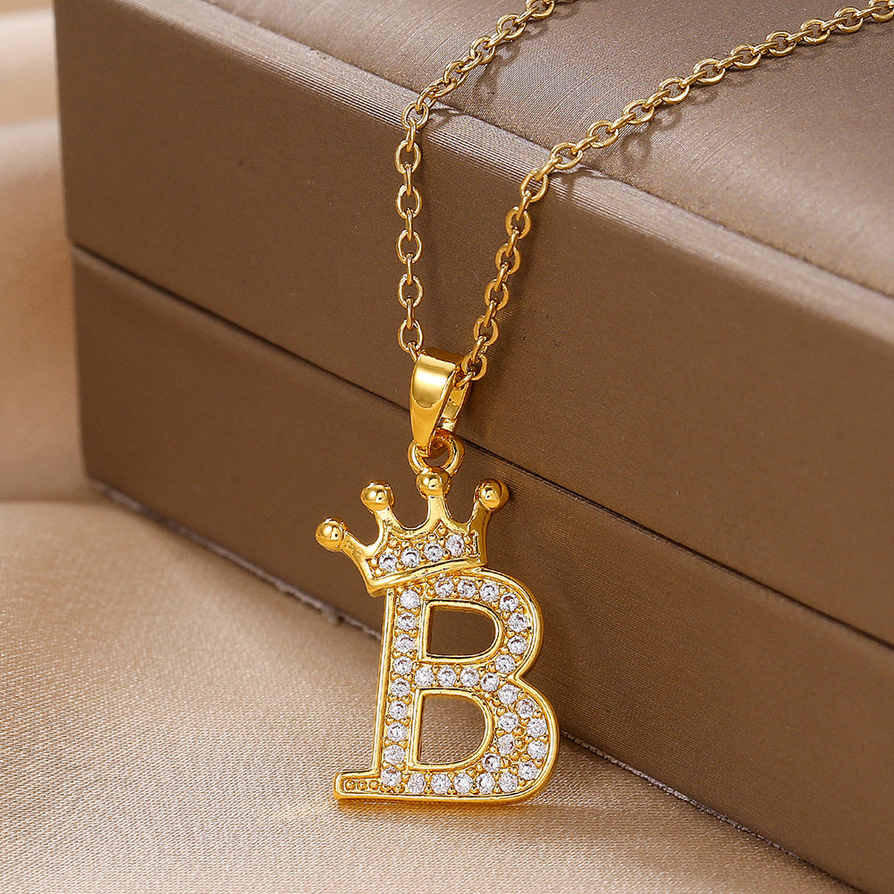 1PCS Fashionable Gold Diamond Crown Uppercase Letter Popular Pendant Necklace, Suitable For Daily Use, Festivals, Parties, Gifts Jewelry Set