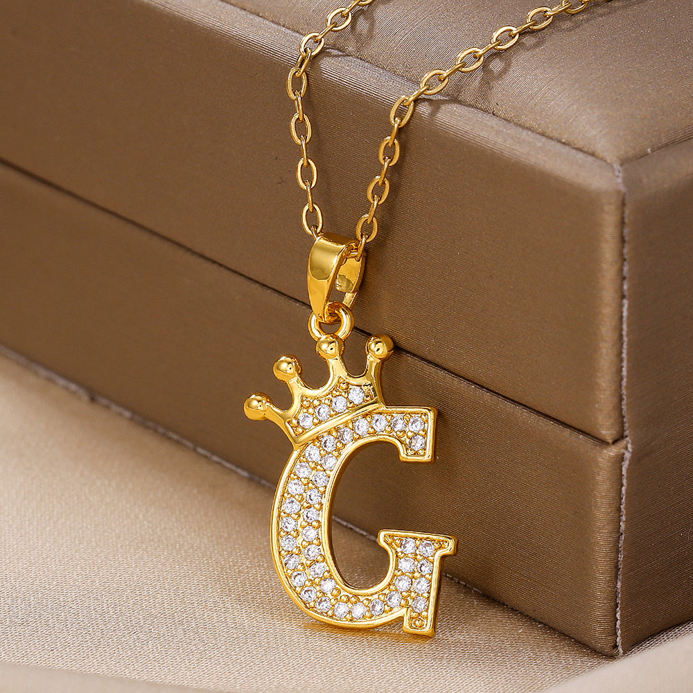 1PCS Fashionable Gold Diamond Crown Uppercase Letter Popular Pendant Necklace, Suitable For Daily Use, Festivals, Parties, Gifts Jewelry Set