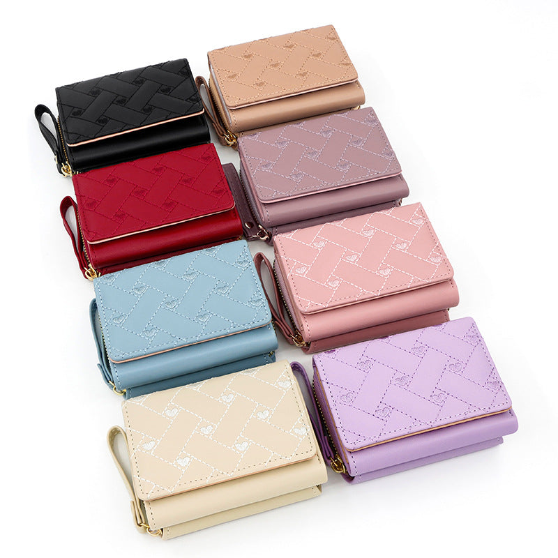 Short And Simple Embroidered Love Heart Multi Card Slots Wallet