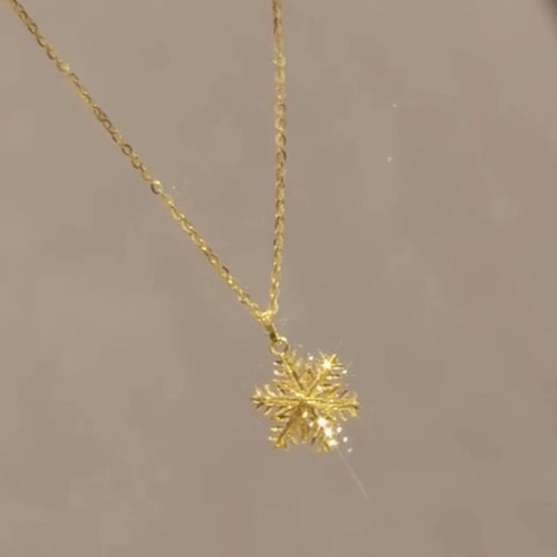 New Chinese Gold Snowflake Pendant Women's Necklace