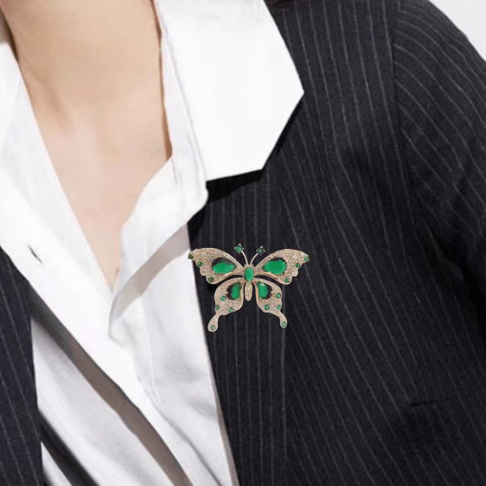 Light Luxury Emerald Butterfly Brooch