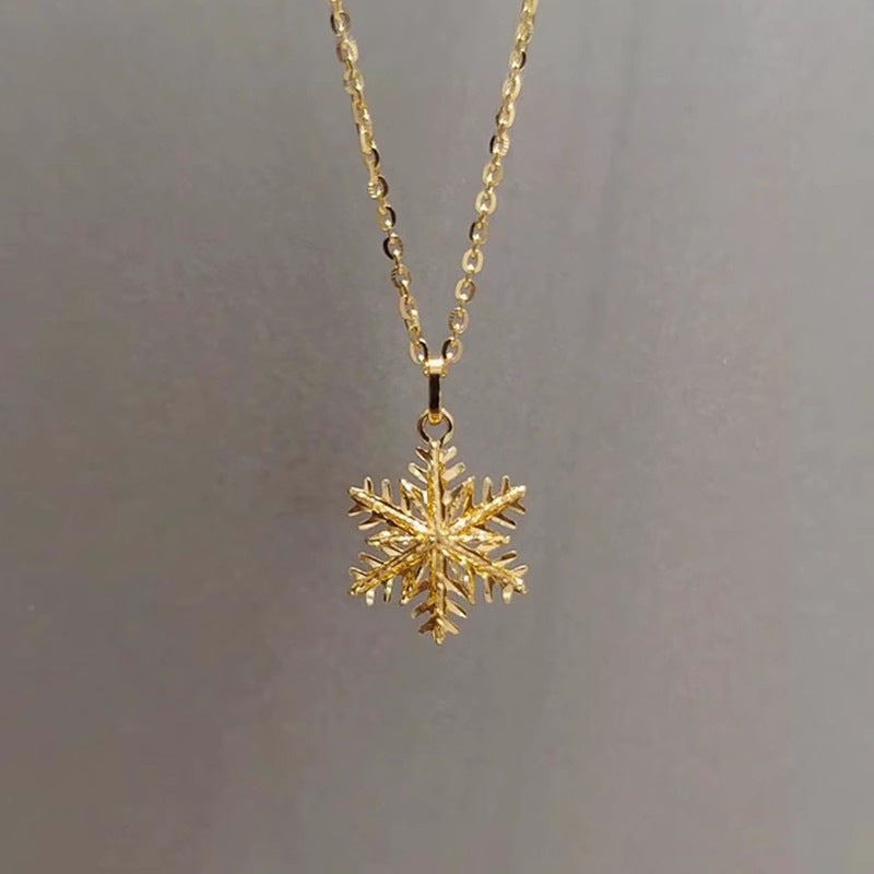 New Chinese Gold Snowflake Pendant Women's Necklace