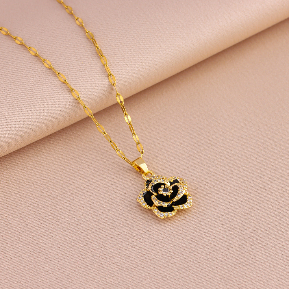 Temperament Entry Lux Micro-inlaid Zirconium Black Rose Necklace