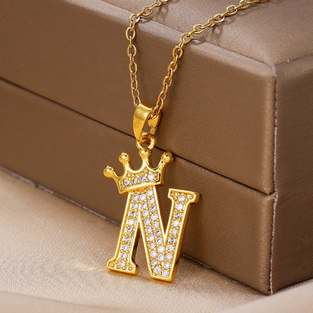 1PCS Fashionable Gold Diamond Crown Uppercase Letter Popular Pendant Necklace, Suitable For Daily Use, Festivals, Parties, Gifts Jewelry Set